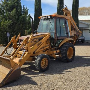 Retroexcavadora Case Modelo 580K, F-6143