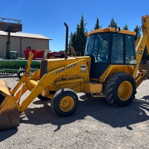 Retroexcavadora John Deere Modelo 310C, F-6472