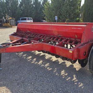 Sembradora International Modelo 5100, F-6372