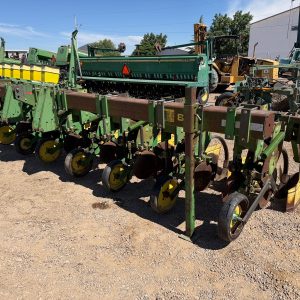 Cultivadora John Deere Modelo 885, F-6521