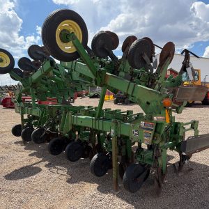Cultivadora John Deere 856, F-6605