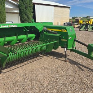 Empacadora John Deere Modelo 338, F-6633