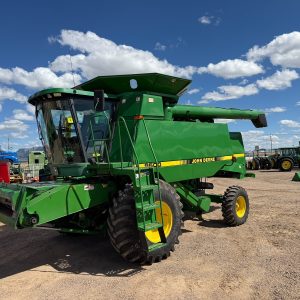 Trilladora John Deere Modelo 9500, F-6849