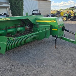 Empacadora John Deere Modelo 348, F-6902